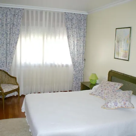 3 Bedrooms At 50 M Away From The Beach With Sea View And Furnished Terrace *