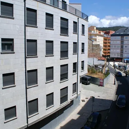 3 Bedrooms At 50 M Away From The Beach With Sea View And Furnished Terrace