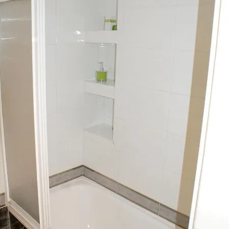 3 Bedrooms At 50 M Away From The Beach With Sea View And Furnished Terrace דירה *