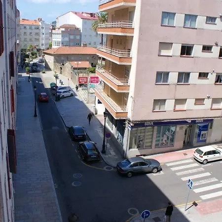 3 Bedrooms At 50 M Away From The Beach With Sea View And Furnished Terrace *